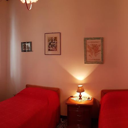 B&B In Centro San Benedetto del Tronto Exterior foto