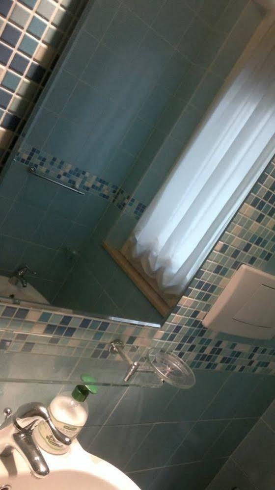 B&B In Centro San Benedetto del Tronto Exterior foto